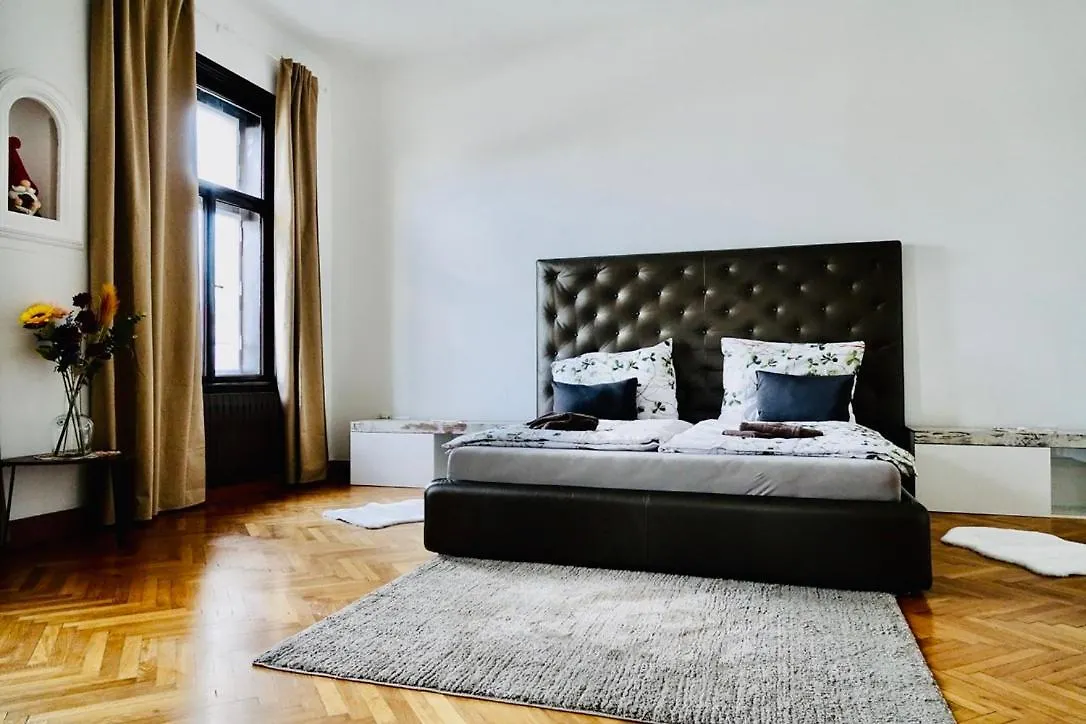 Apartment Central Apartment- Private Sauna Vienna Austria
